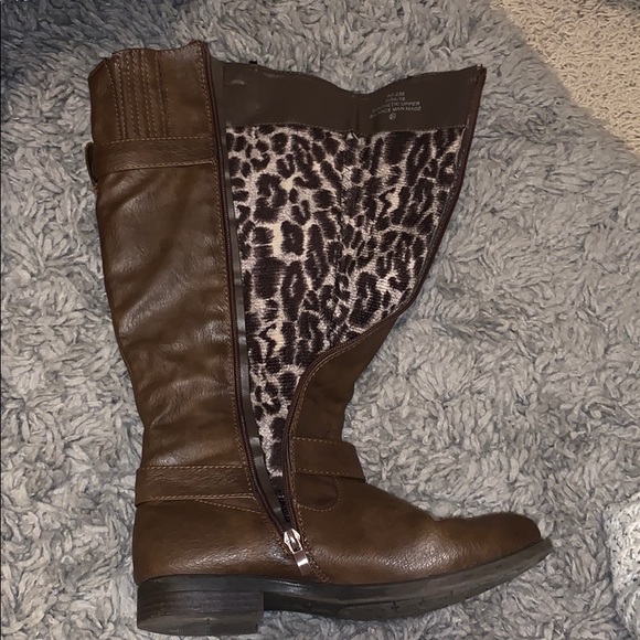 Knee High Boots - Picture 3 of 3